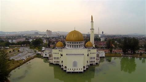 Välj bland ett stort urval liknande scener. Masjid As Salam,Puchong Perdana | Selangor,Malaysia - YouTube