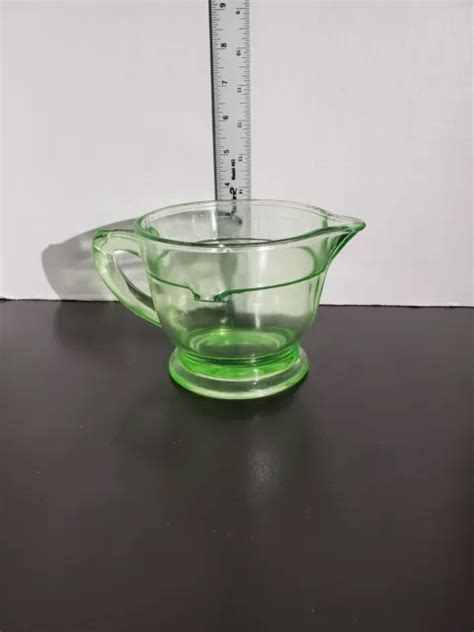 VINTAGE URANIUM MEASURING Cup Vaseline Depression Glass Pt Green