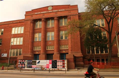 Vydavatelé o službě ochrana soukromí smluvní podmínky nápověda o službě ochrana soukromí Toronto's historic Nelson Mandela Park School reopens ...