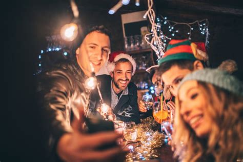Top IPhone Apps For Celebrating New Year S Eve