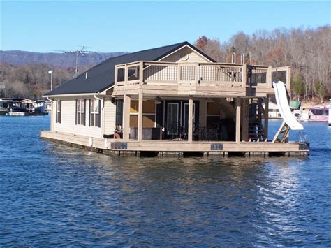 The beautifully renovated interior cabin has two bedrooms, sleeping two in each bedroom, with a fold out futon bed in the living room that will we love norris lake and it was great waking up every morning right on the water. 27 best Places we would like to go images on Pinterest ...