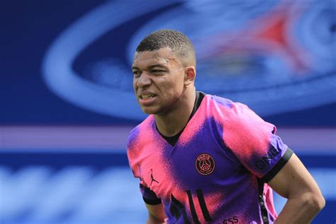 Mauricio pochettino has to learn from the mistakes he made at tottenham with harry kane and use kylian mauricio pochettino must learn from spurs mistakes & be cautious with kylian mbappe. Mbappe sufrió un golpe y estará listo para el miércoles ...