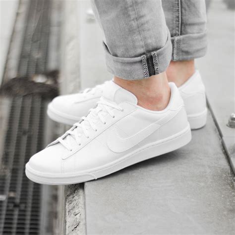 Seeing White How To Keep Your Favorite White Shoes Clean