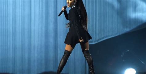 Black Dress Live Singing Concert Ariana Grande Wallpaper Hd Image