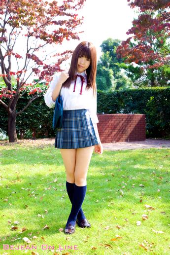 Mizuho Shiraishi Japanese Sexy Model Hot Japanese Schoolgirl Uniform With Sexy Long Legs ~ Jav