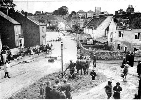 The Great Flood Of 1968 33 Rare Vintage Photos Show England In The Disaster Day ~ Vintage Everyday