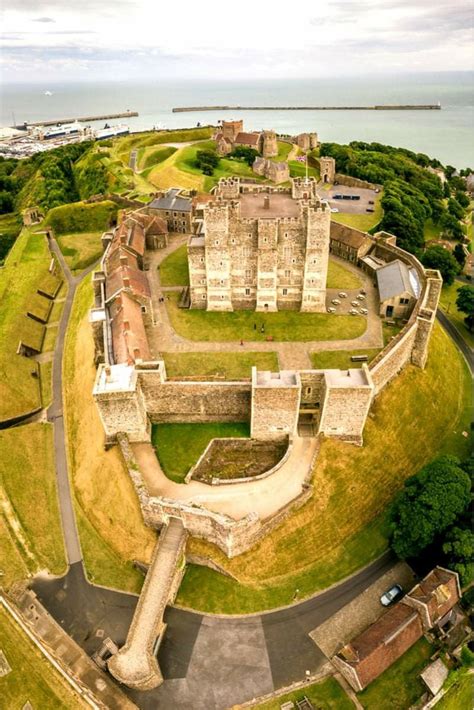 Dover Castle England Castle Layout Chateau Moyen Age Dover Castle