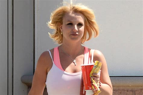 What Did Britney Look Like While Growing Out Her Hair Britney
