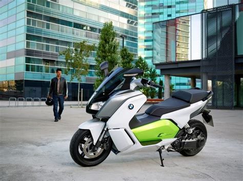 Bmw C Evolution Electric Scooter Ready To Hit The Streets Tgdaily