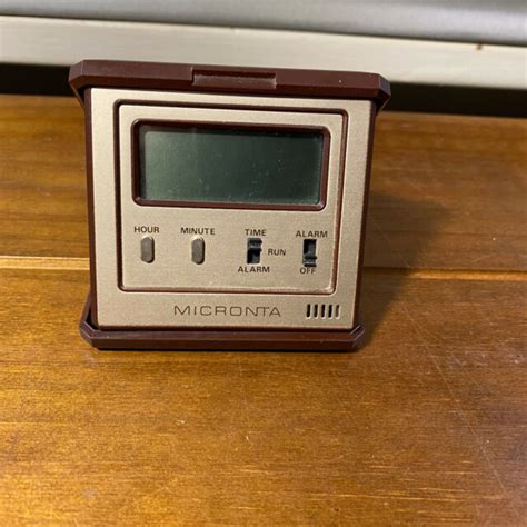 Used Vintage Micronta Lcd Travel Alarm Clock 63 705 Japan Tandy Tested