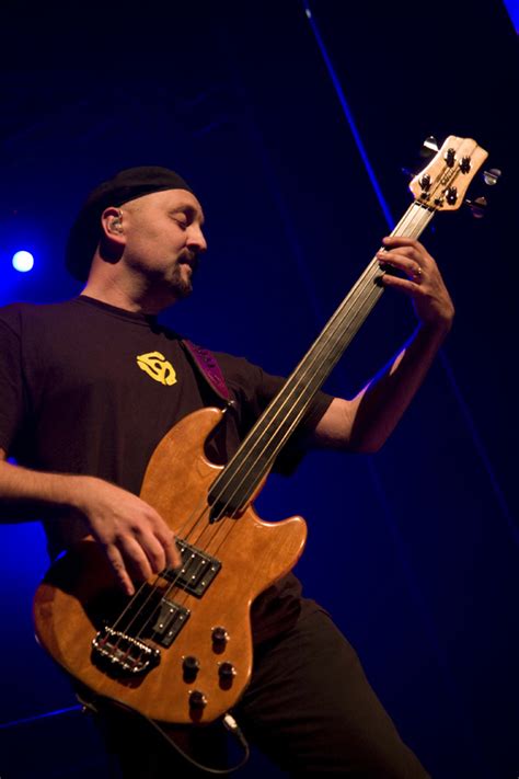 A History Of Wal Basses Wal Players Discuss Their Basses Colin Edwin