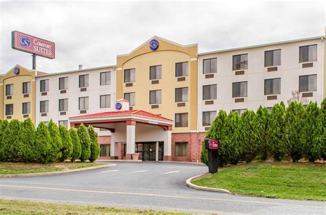 A business centre and launderette are available for added convenience. Comfort Suites Grantville - Hershey North - 72 Photos & 34 ...