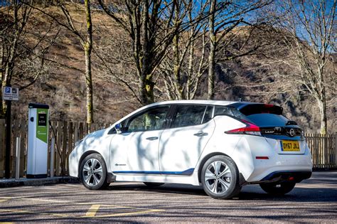 Vola La Nuova Nissan Leaf 2018 Nel Vecchio Continente Nissan Leaf