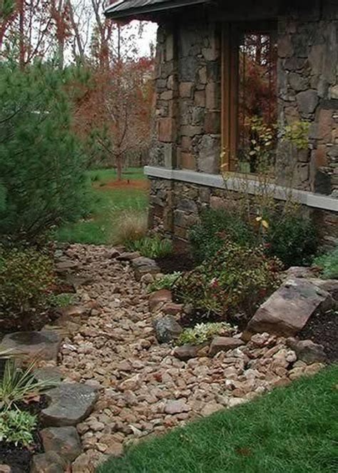 Awesome River Rock Landscaping Ideas 12 Magzhouse