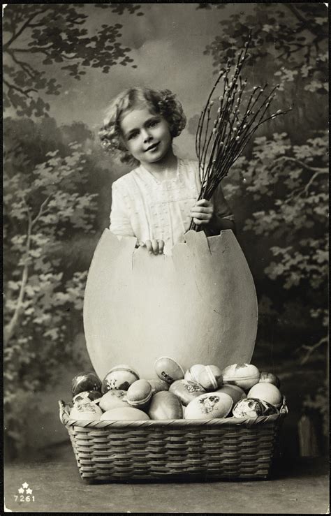 Tbt Vintage Easter Photos And Creepy Easter Bunnies
