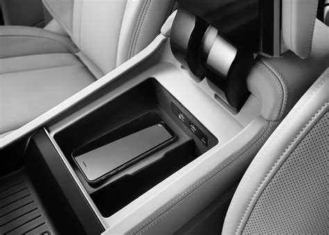 Audi Q7 Audi Phone Box Med Induktiv Laddning Audi