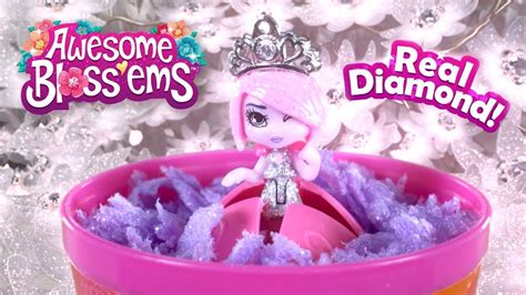 Awesome Blossems Surprise Dolls Who Will You Grow 15 Second