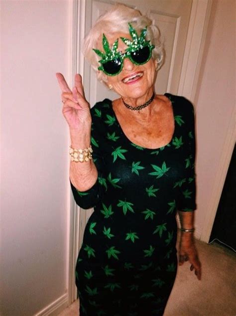 Baddie Winkle 87 Ročná Hviezda Instagramu Žena Sme