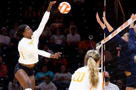 Tennessee Volleyball Roster Who Will And Wont Be Back For 2022
