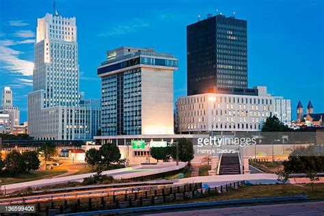 Akron Ohio Skyline Photos And Premium High Res Pictures Getty Images