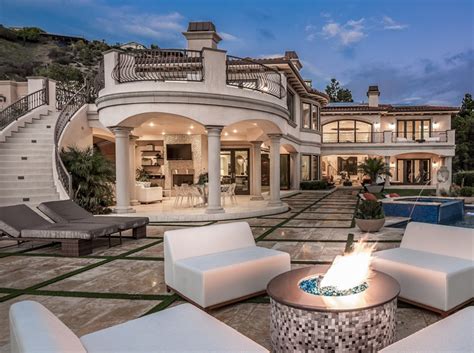 9495 Million Mediterranean Mansion In Los Angeles Ca Homes Of The Rich