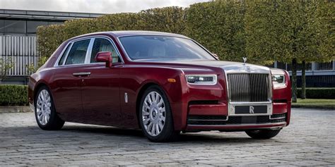 2020 Rolls Royce Phantom Review Pricing And Specs