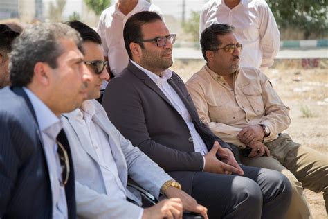با حضور شهردار محترم ناحیه ۳ منطقه ۲۲ تهران، مراسم کلنگ زنی عملیات خاک