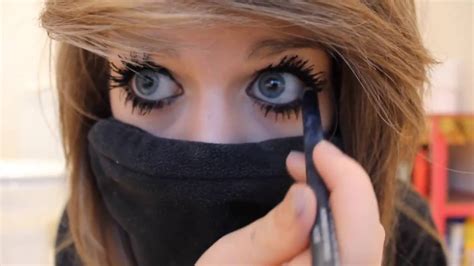 Maybe you would like to learn more about one of these? SUPER LONG EYELASHES MAKE UP TUTORIAL! - YouTube