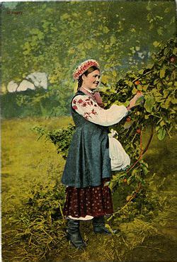 19 августа каждый год верующие отмечают праздник преображения господня, который носит и другое название: Яблочный Спас — Википедия