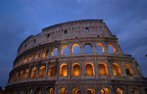 El Coliseo Romano Una De Las 7 Maravillas Del Mundo Moderno