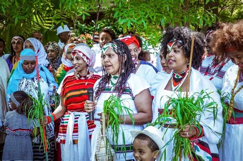 Irreecha And Oromo Womens Oromo People Ethiopian People African