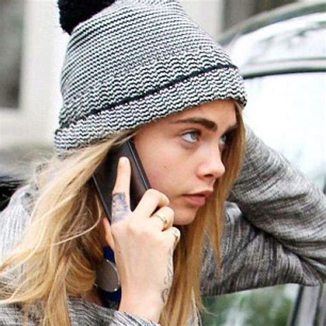 Cara Delevingne Beanie Outfit Cara Delevingne Winter Hats Crochet Hats Outfits Woman Quick