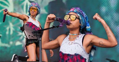 Willow Smith Catches A Vibe As She Goes Full Pop Punk For Epic Reading