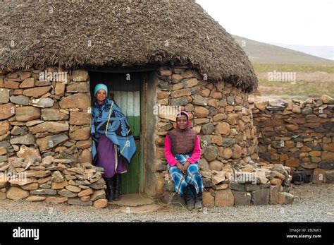 Women At Hut In A Basotho Village Sani Top Lesotho Stock Photo Alamy