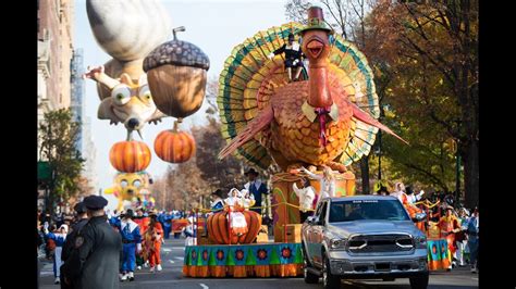 7 mind blowing facts about the macy s thanksgiving day parade find your happy youtube