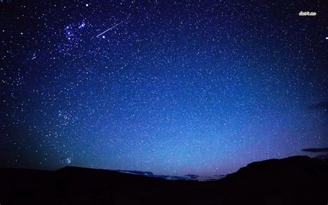 Tapi apa sebenarnya bintang itu? Gambar Semusim Usia Berlalu Kita Ibarat Bintang Langit ...