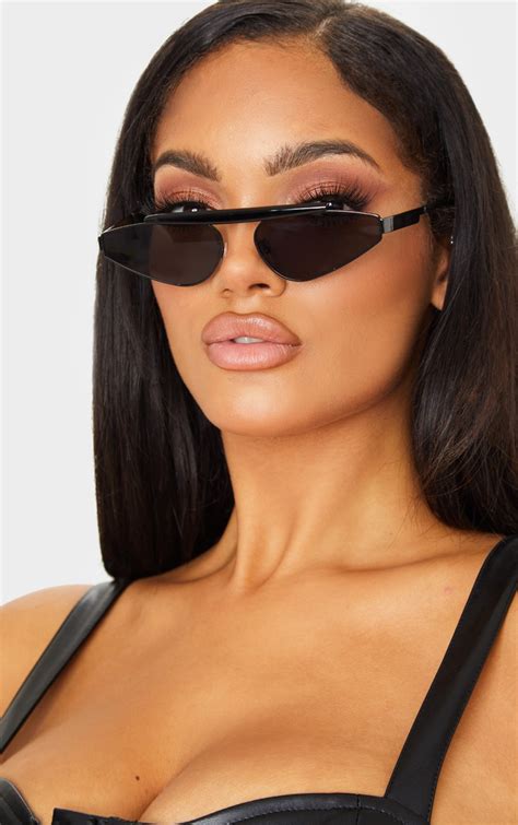 black brow bar slim almond lense sunglasses prettylittlething