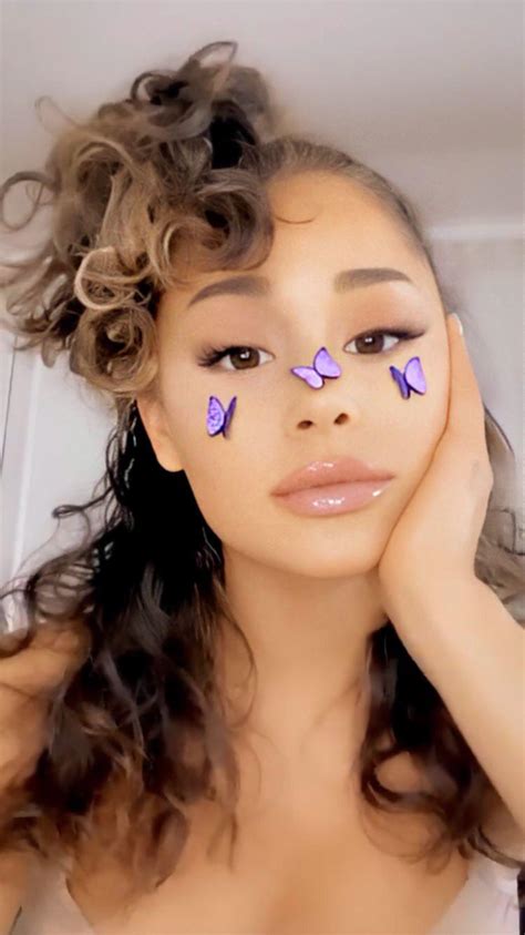 Love Her Curly Haired Look Rarianagrande