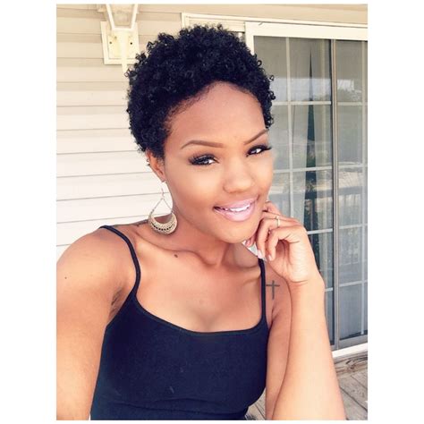 Short Naturally Curly Hairstyle Wash And Go 3c4a Hair Curly Hair