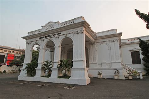 Foto 14 Tempat Bersejarah Di Jakarta Pusat Ada Museum Dan Taman