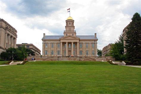 15 Historical Landmarks You Absolutely Must Visit In Iowa Historical