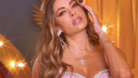 Con Intensa Foto Galilea Montijo Seduce En Diminuta Lencer A La