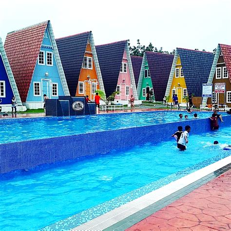 Serunya, satu rumah bisa ditempati maksimal 6 orang. Hidden Gem: MasBro Village Homestay In Malacca