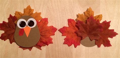 thanksgiving crafty turkey with leaves fall leaves fall crafts crafts autumn leaves