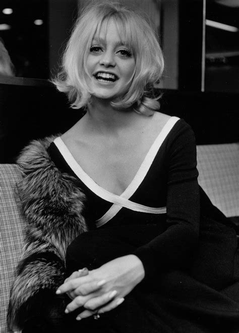 Happy Birthday Goldie Hawn The Actress Through The Years Goldie
