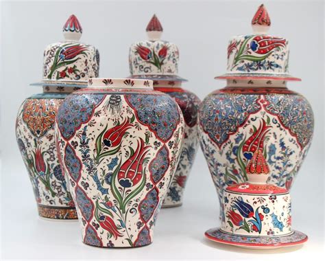 Cm Hand Made Turkish Ceramic Shah Vase In Tulip Design S Designs