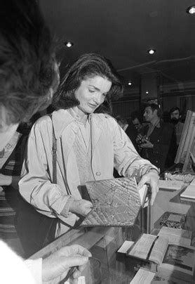 12 Things You Didnt Know About Jackie Kennedy Onassis Jacqueline