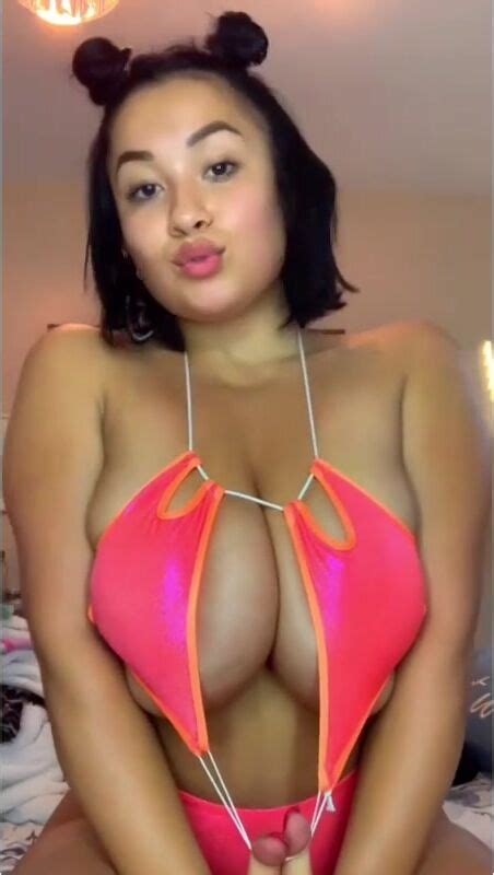 Huge Boobs Tight Bikini Top Porn Gif Video Nezyda Com