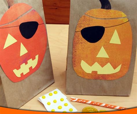 How To Craft Halloween Loot Bag