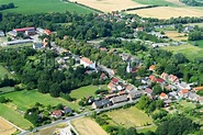 Luftbild Hohenfinow - Dorfkern am Feldrand in Hohenfinow im Bundesland ...